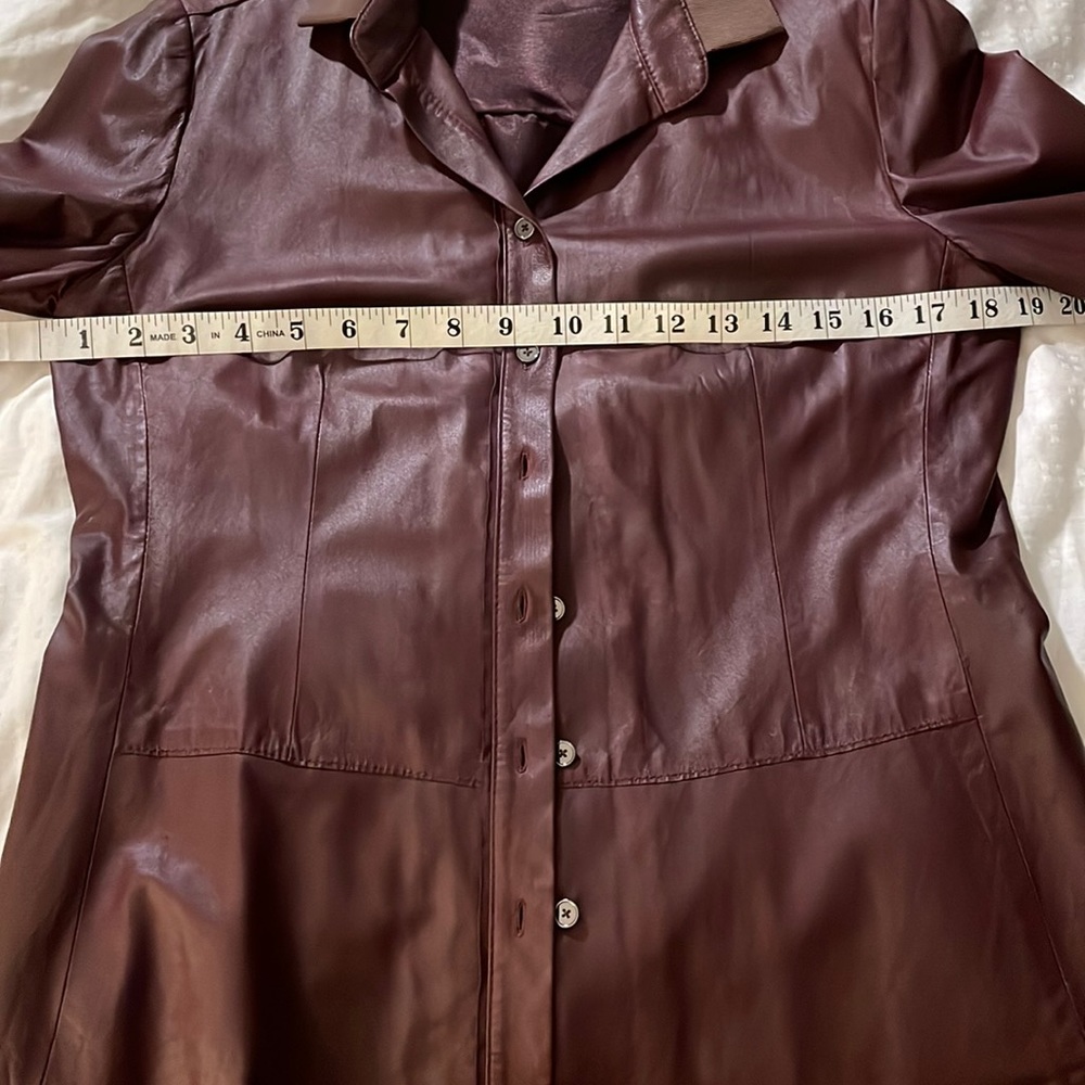 - Worn once stunning soft leather blouse / jacket I paid $395 at Bloomingdales - Picture 11 of 12